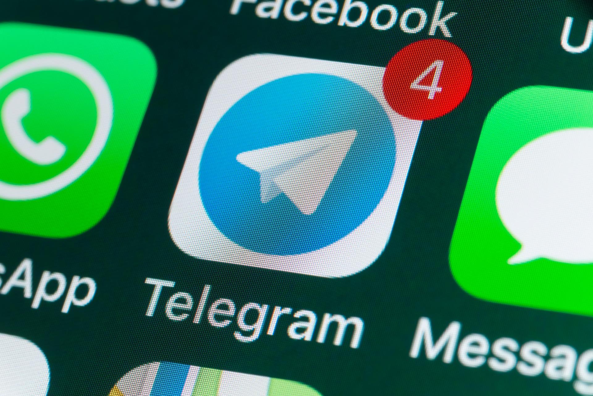 Telegram là gì? Tại sao nên sử dụng Telegram? - Phong Vũ Công nghệ